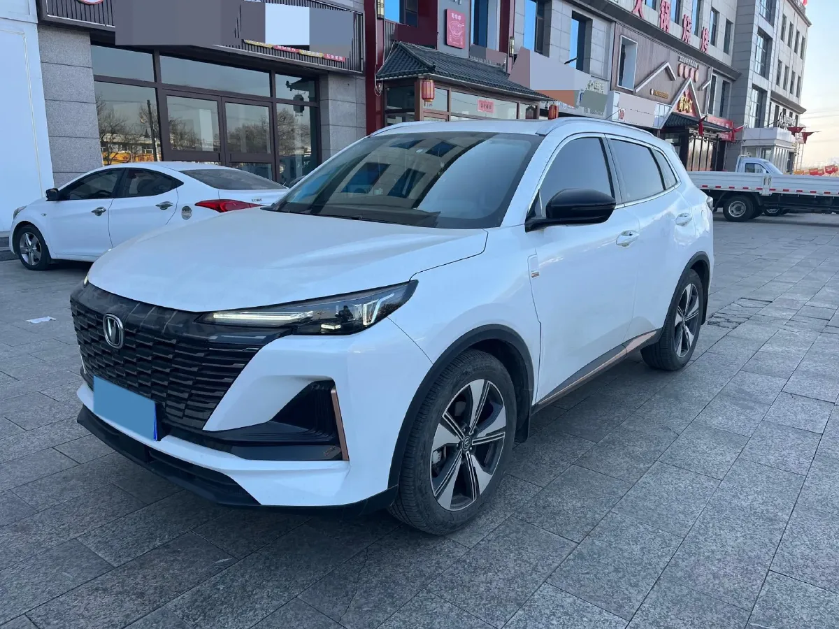 2022 ChangAn CS55 Plus 1.5T 180HP L4 7DCT,autocango,china used car exporter,china ev exporter,chinese used car exporter,chinese used ev exporter