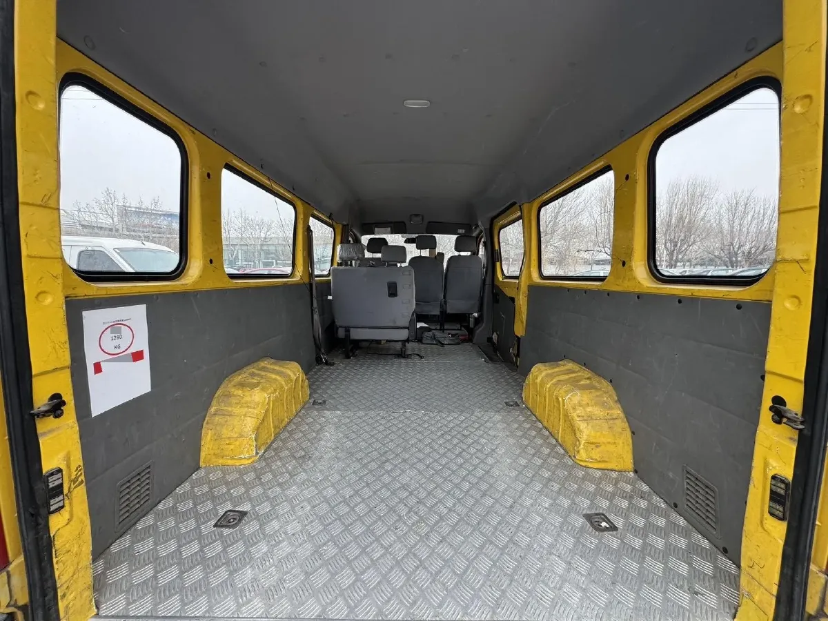 2018 DongFeng DFAC YuFeng 2.5T 136HP L4 6MT,autocango,china used car exporter,china ev exporter,chinese used car exporter,chinese used ev exporter