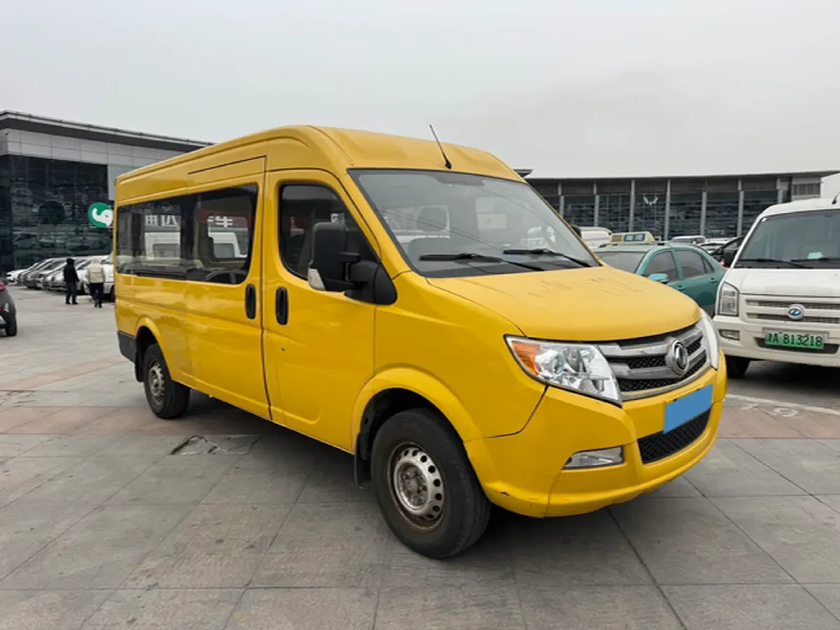 2018 DongFeng DFAC YuFeng 2.5T 136HP L4 6MT,autocango,china used car exporter,china ev exporter,chinese used car exporter,chinese used ev exporter