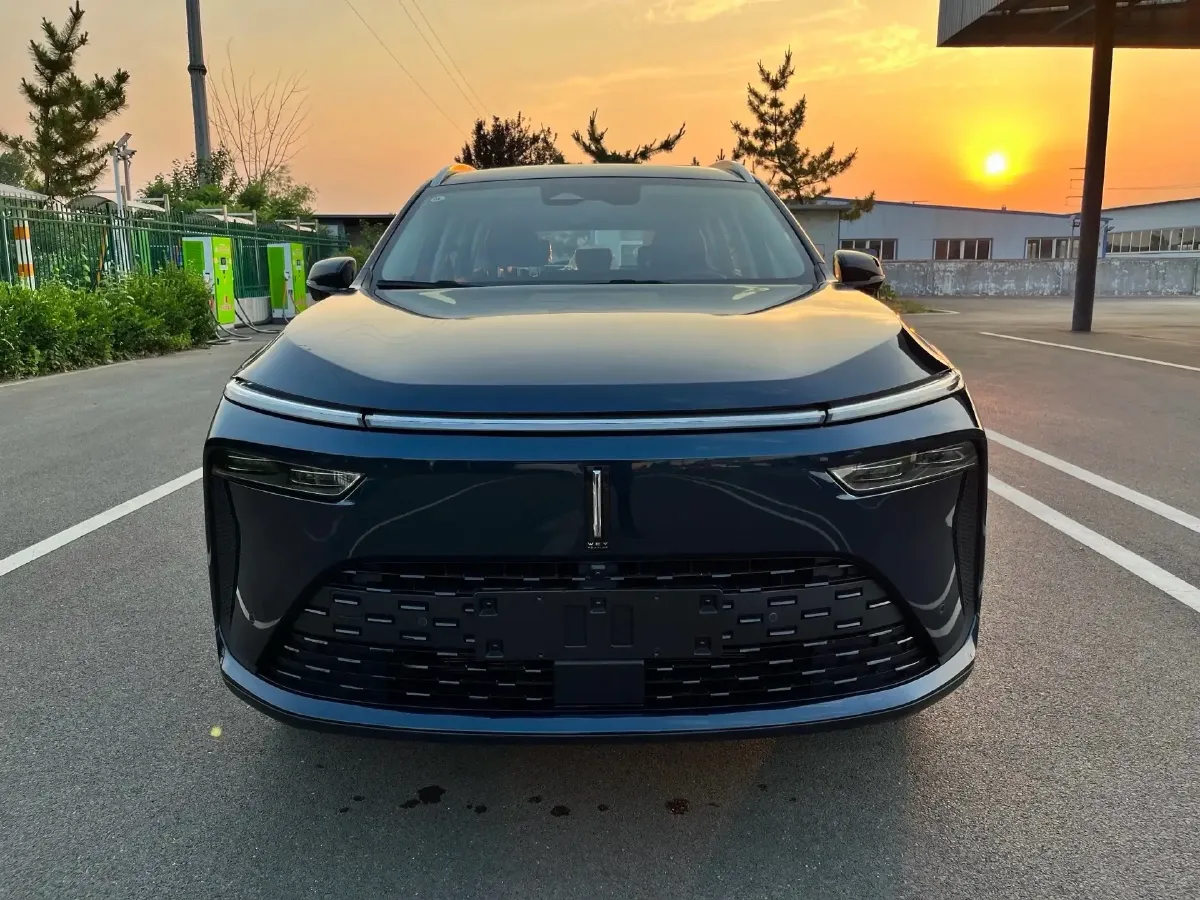 2022 WEY Latte 1.5T 156HP L4 2DHT PHEV 34KWH,autocango,china used car exporter,china ev exporter,chinese used car exporter,chinese used ev exporter