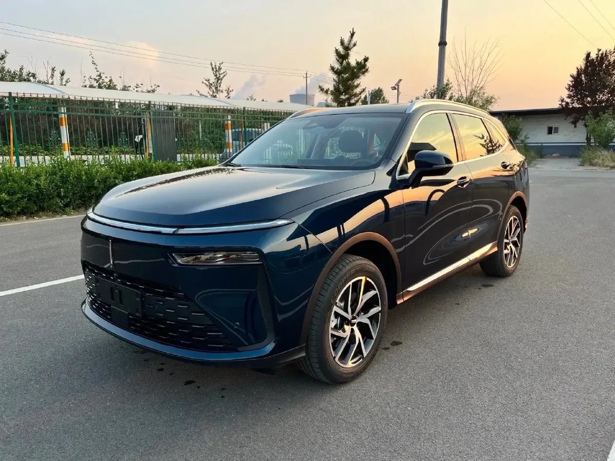 2022 WEY Latte 1.5T 156HP L4 2DHT PHEV 34KWH,autocango,china used car exporter,china ev exporter,chinese used car exporter,chinese used ev exporter