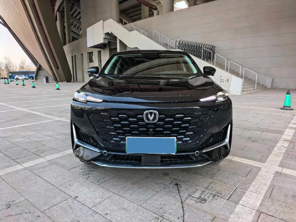 2022 Bestune T99 2.0T 224HP L4 6AT,autocango,china used car exporter,china ev exporter,chinese used car exporter,chinese used ev exporter