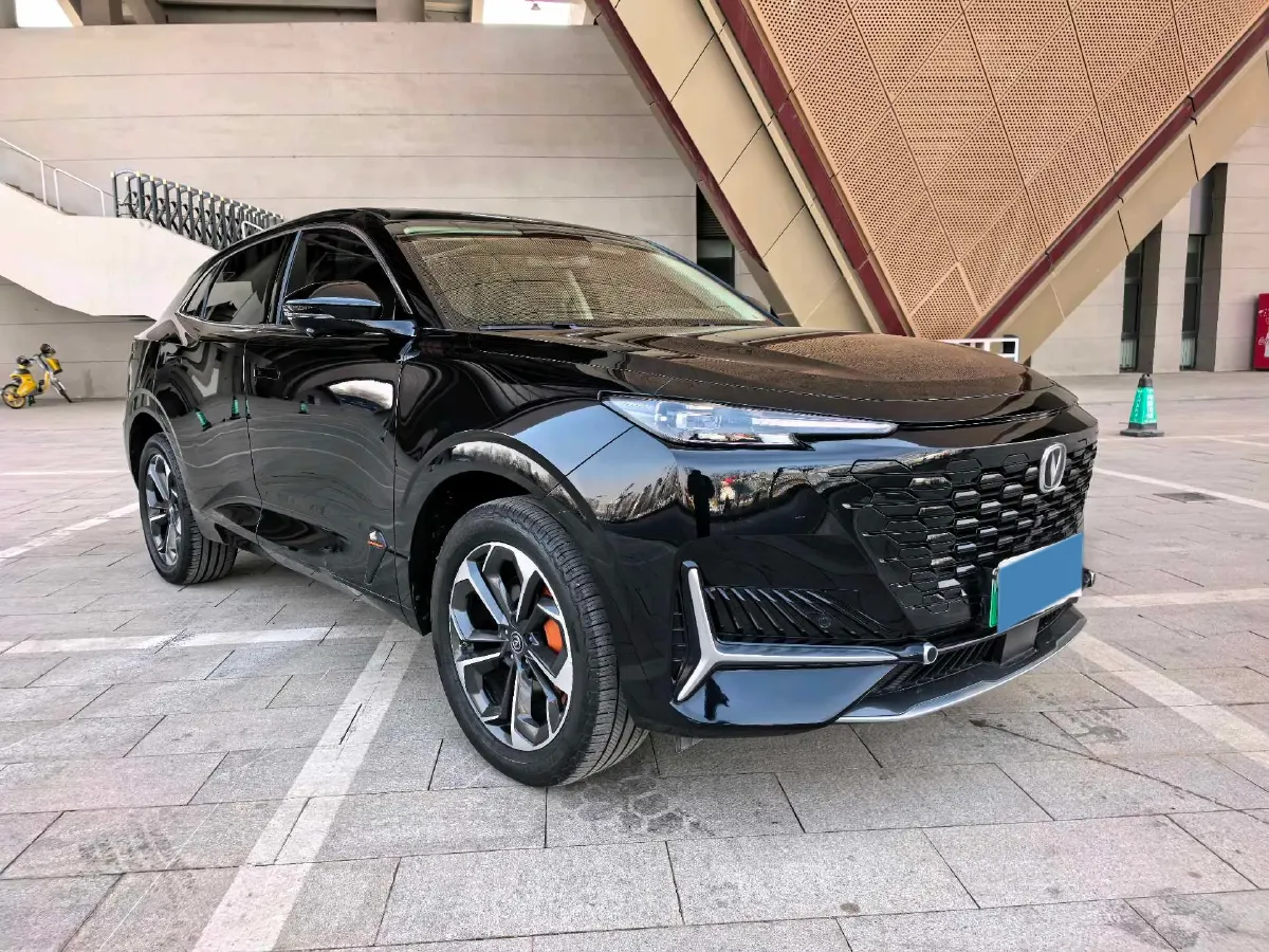 2022 Bestune T99 2.0T 224HP L4 6AT,autocango,china used car exporter,china ev exporter,chinese used car exporter,chinese used ev exporter