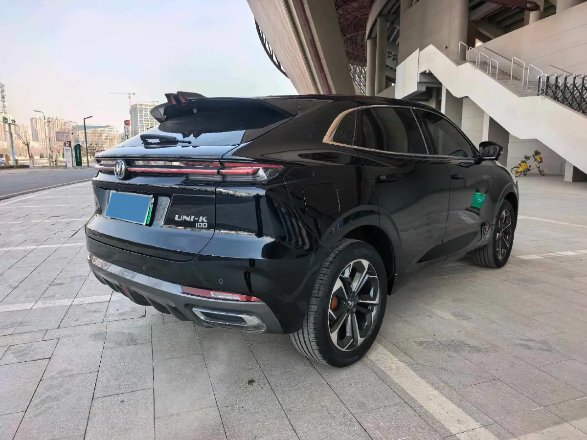 2022 Bestune T99 2.0T 224HP L4 6AT,autocango,china used car exporter,china ev exporter,chinese used car exporter,chinese used ev exporter