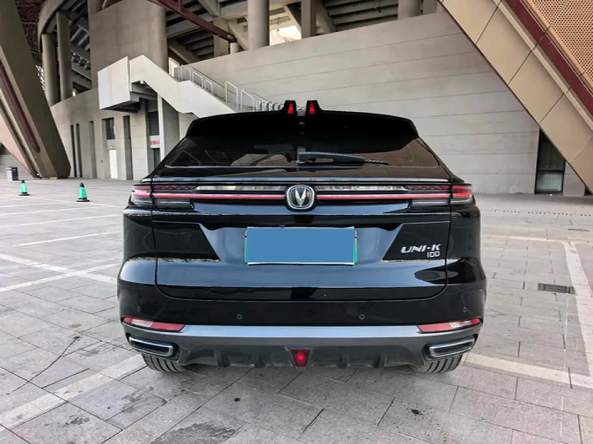 2022 Bestune T99 2.0T 224HP L4 6AT,autocango,china used car exporter,china ev exporter,chinese used car exporter,chinese used ev exporter