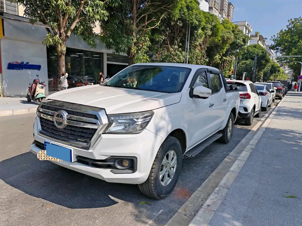 2020 Dongfeng RuiQi 6 2.4L 158HP L4 5MT,autocango,china used car exporter,china ev exporter,chinese used car exporter,chinese used ev exporter