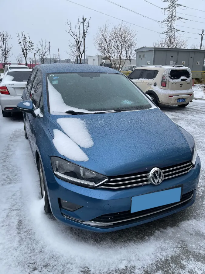 2016 Volkswagen Golf Sportsvan 1.6L 110HP L4 6AT,autocango,china used car exporter,china ev exporter,chinese used car exporter,chinese used ev exporter
