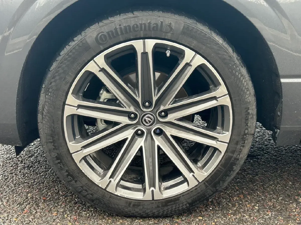 2021 ChangAn UNI-K 2.0T 233HP L4 8AT,autocango,china used car exporter,china ev exporter,chinese used car exporter,chinese used ev exporter