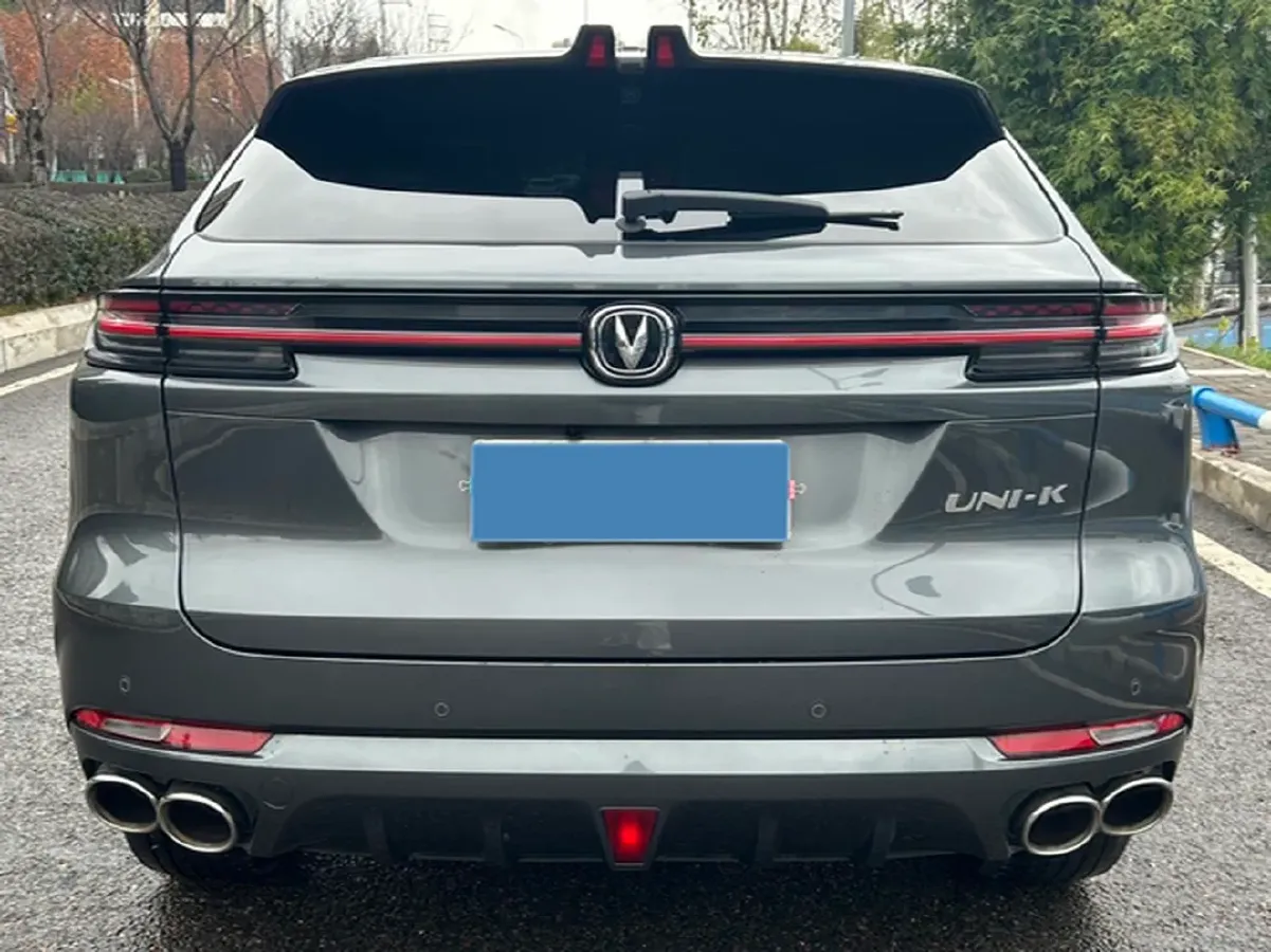 2021 ChangAn UNI-K 2.0T 233HP L4 8AT,autocango,china used car exporter,china ev exporter,chinese used car exporter,chinese used ev exporter