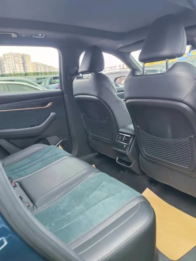 2021 Geely Monjaro 2.0T 218HP L4 7DCT,autocango,china used car exporter,china ev exporter,chinese used car exporter,chinese used ev exporter