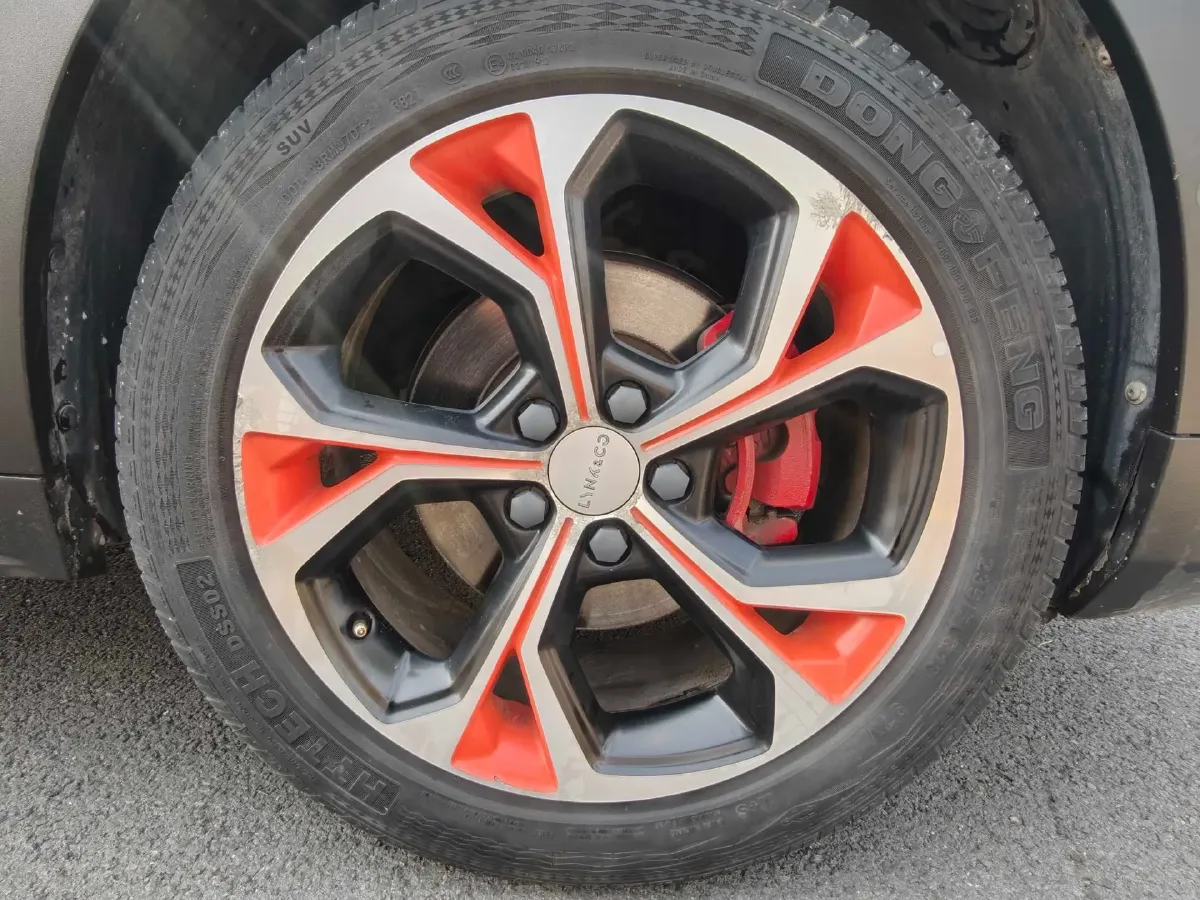 2018 Toyota C-HR 2.0L 171HP L4 CVT,autocango,china used car exporter,china ev exporter,chinese used car exporter,chinese used ev exporter