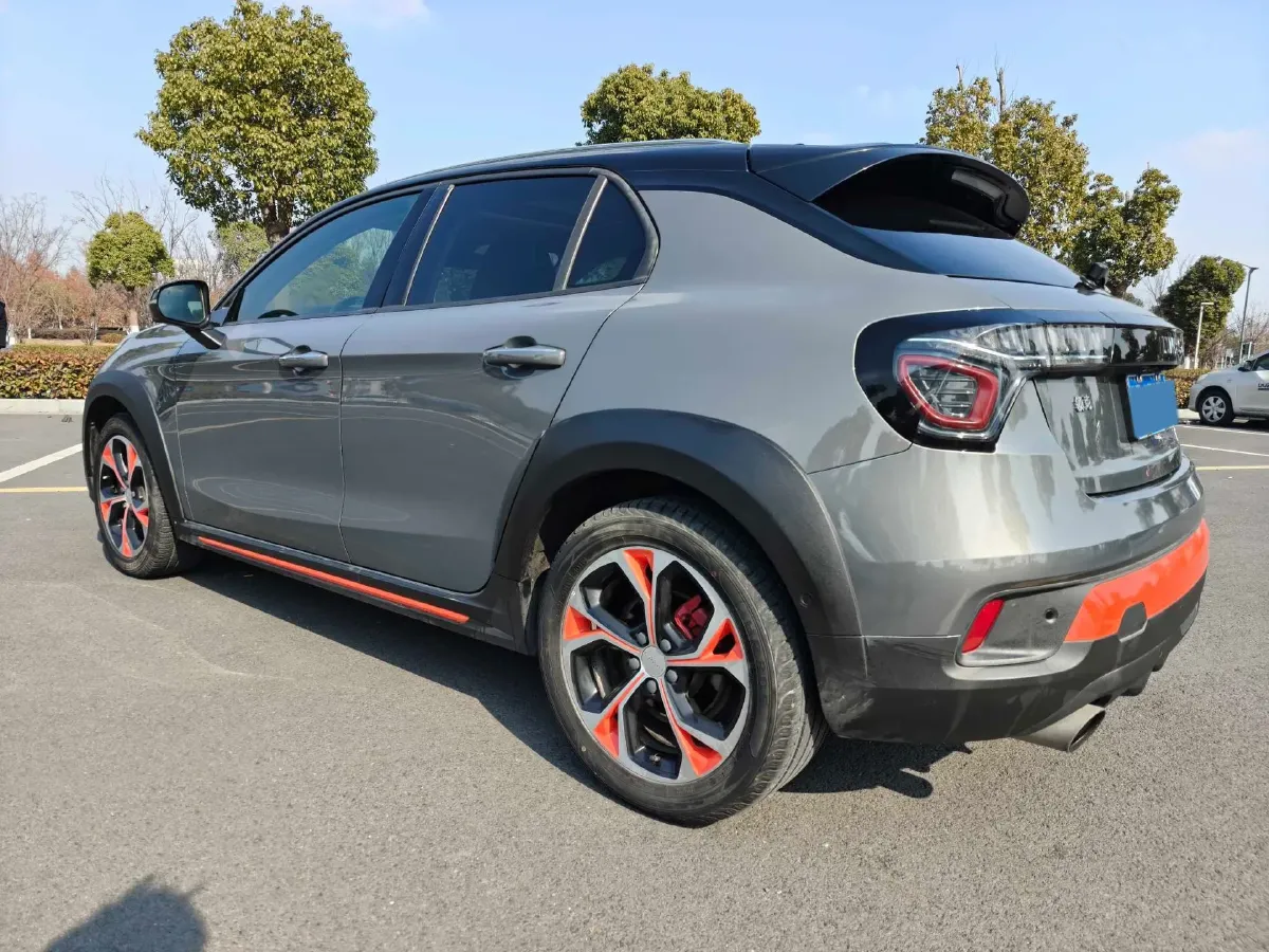 2018 Toyota C-HR 2.0L 171HP L4 CVT,autocango,china used car exporter,china ev exporter,chinese used car exporter,chinese used ev exporter