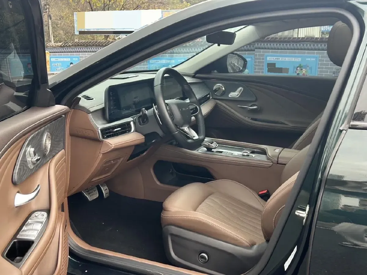 2023 Chery Arrizo 8 2.0T 254HP L4 7DCT,autocango,china used car exporter,china ev exporter,chinese used car exporter,chinese used ev exporter