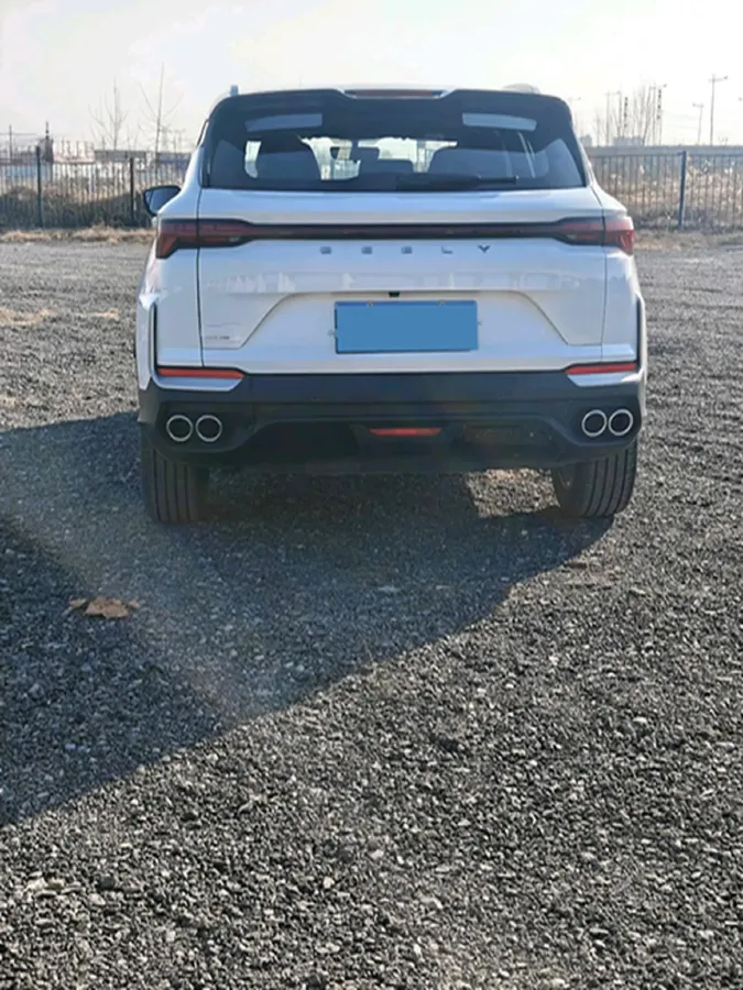 2025 Geely Coolray 1.5T 181HP L4 7DCT,autocango,china used car exporter,china ev exporter,chinese used car exporter,chinese used ev exporter