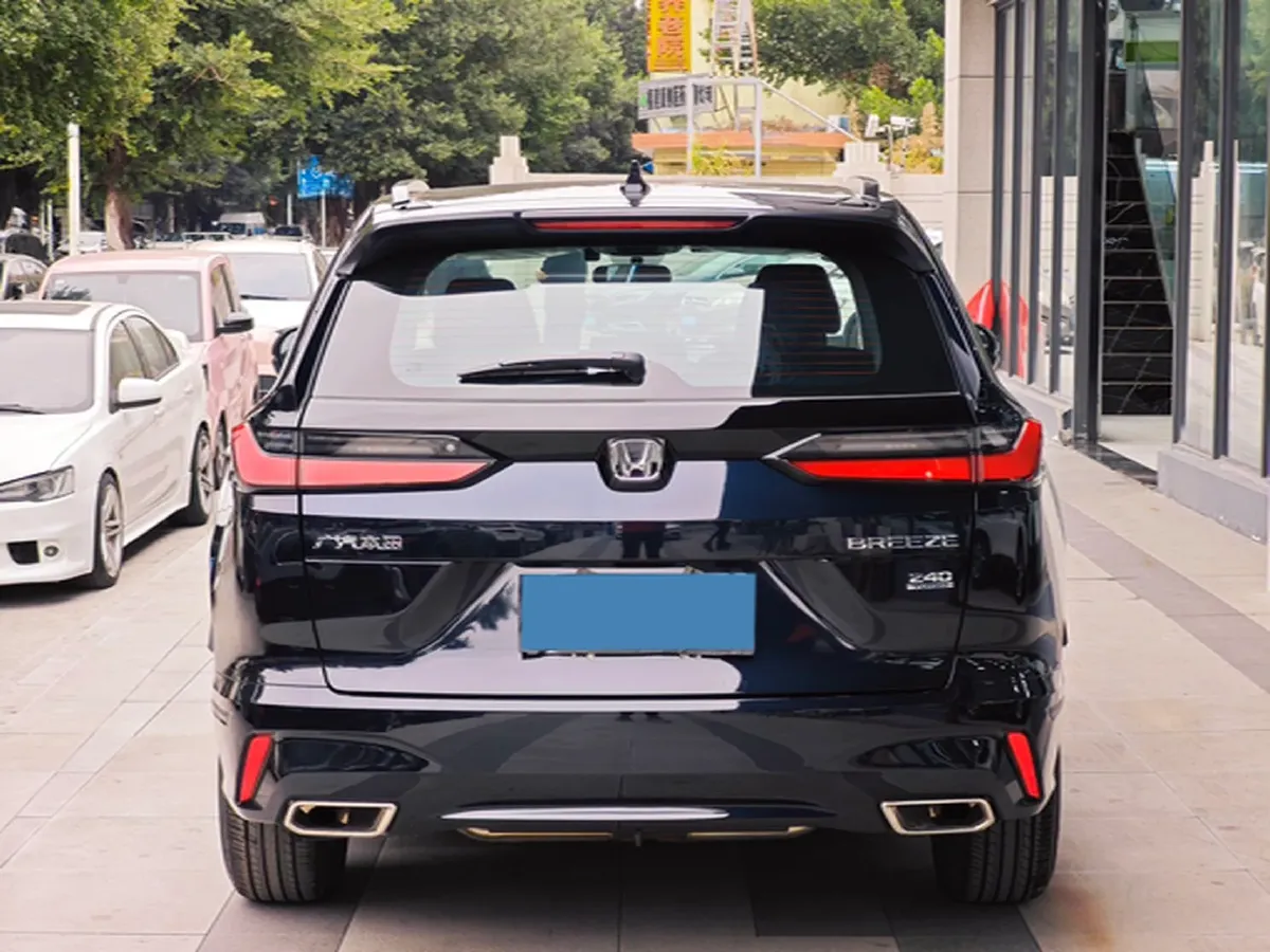 2025 Honda Breeze 1.5T 193HP L4 CVT,autocango,china used car exporter,china ev exporter,chinese used car exporter,chinese used ev exporter