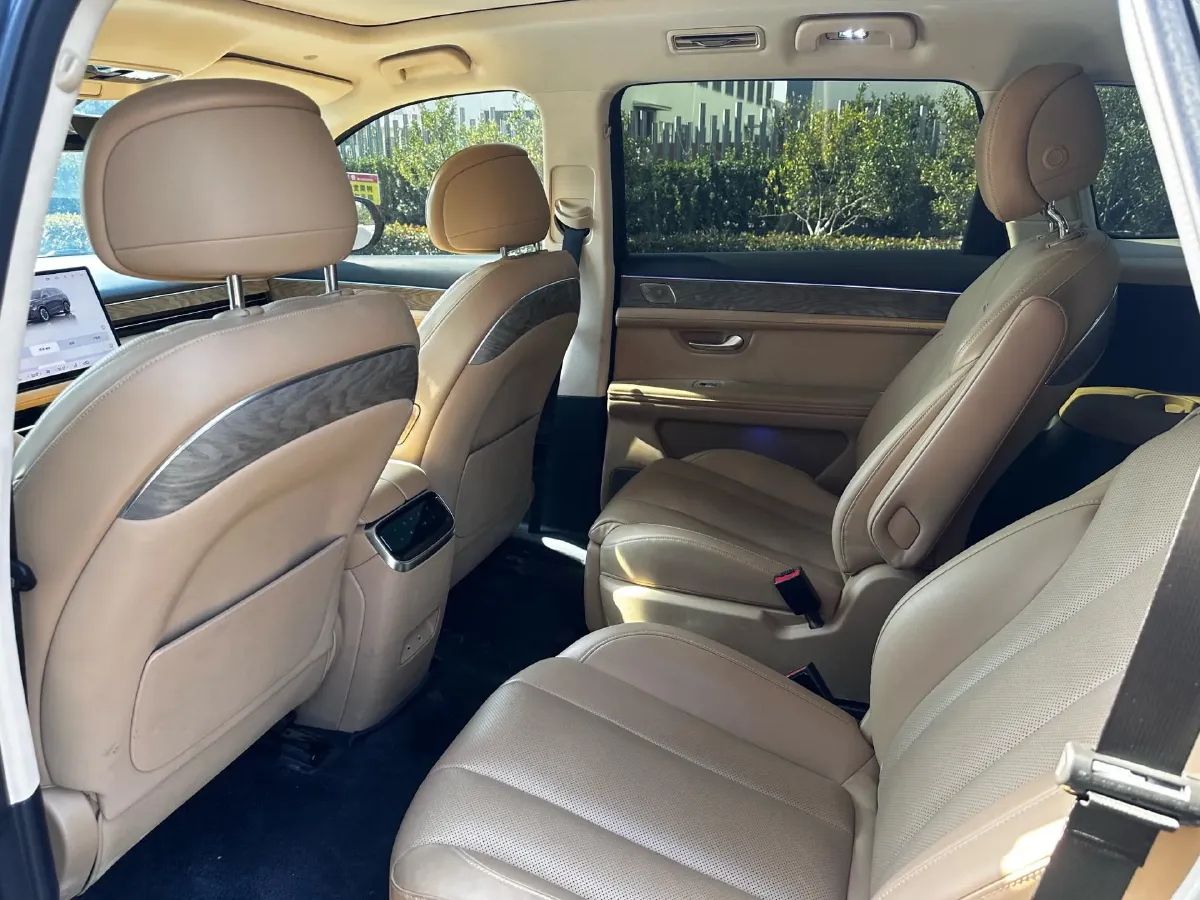 2022 Volvo S60 2.0T 197HP L4 8AT,autocango,china used car exporter,china ev exporter,chinese used car exporter,chinese used ev exporter