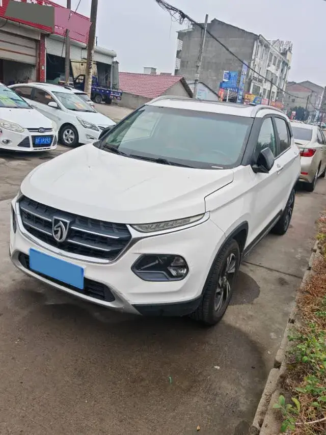 2017 BaoJun 310W 1.5L 105HP L4 6MT