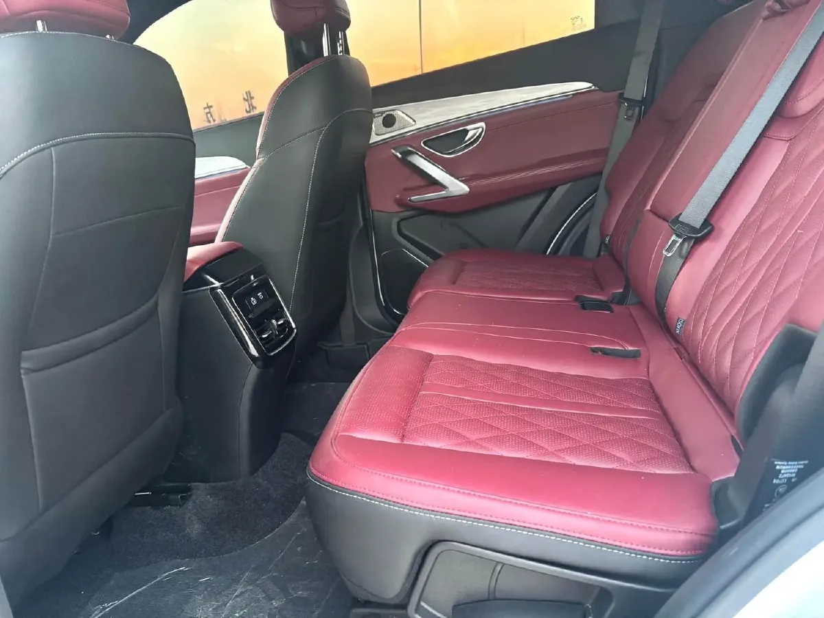 2023 Jetour X70 Plus 1.6T 197HP L4 7DCT,autocango,china used car exporter,china ev exporter,chinese used car exporter,chinese used ev exporter