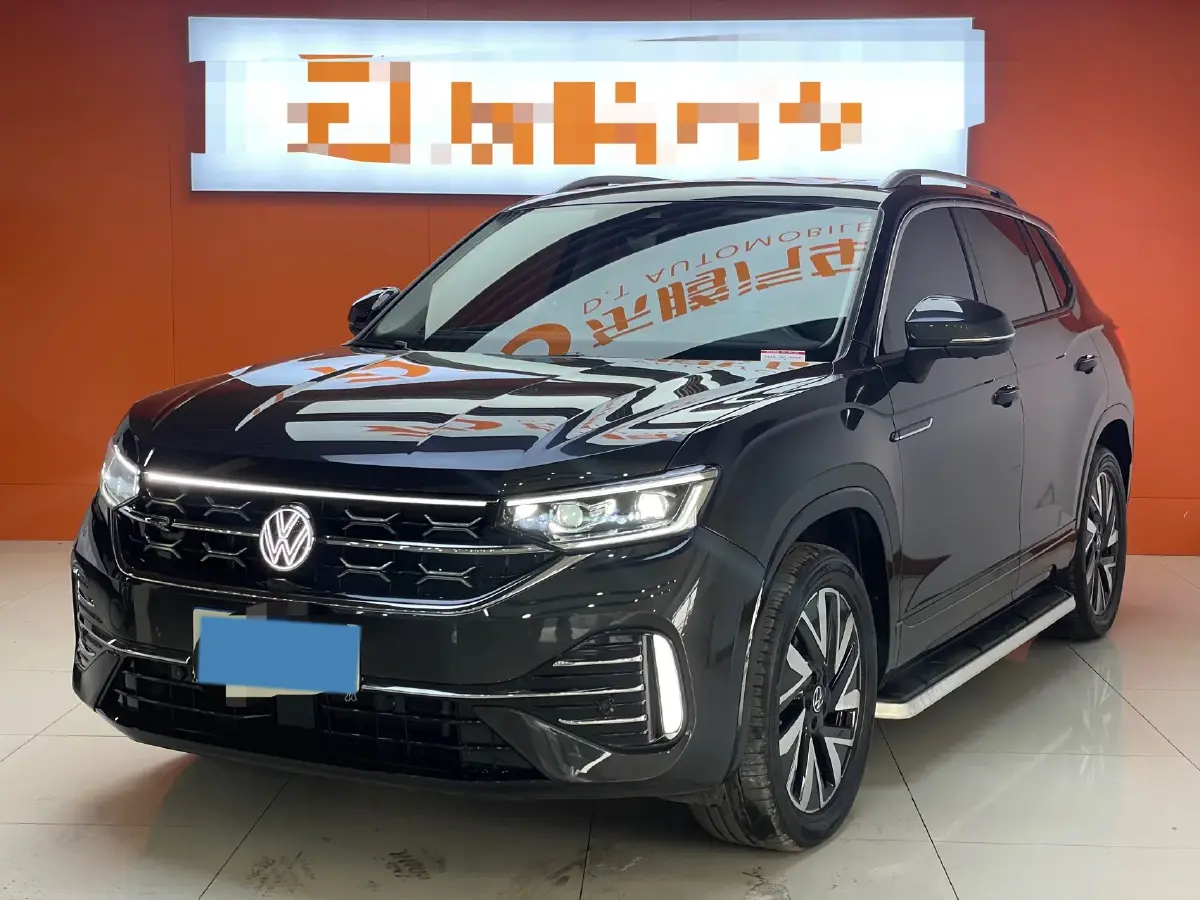2023 Volkswagen Tayron 2.0T 186HP L4 7DCT
