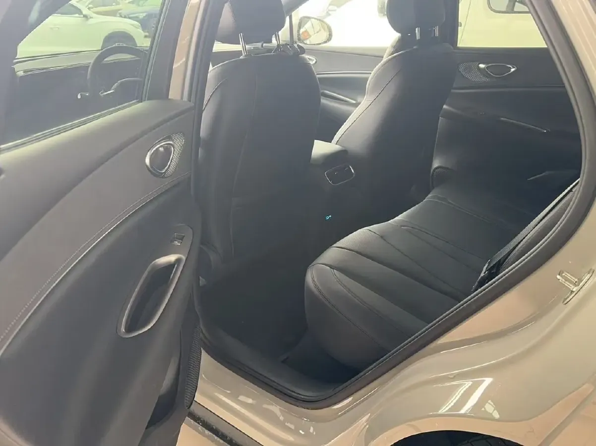 2025 BYD Sea Lion 06 1.5L 101HP L4 E-CVT PHEV,autocango,china used car exporter,china ev exporter,chinese used car exporter,chinese used ev exporter