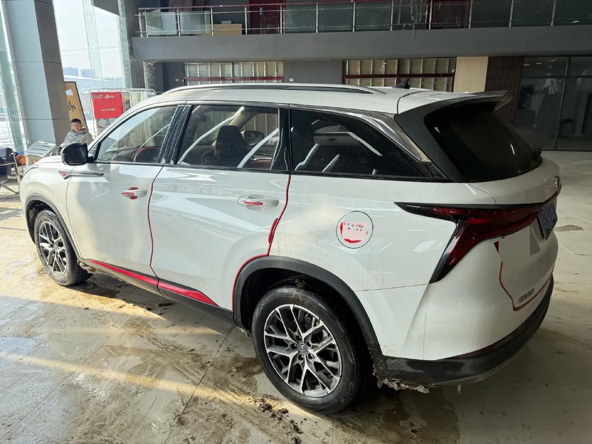 2022 ChangAn CS75 Plus 1.5T 178HP L4 6AT,autocango,china used car exporter,china ev exporter,chinese used car exporter,chinese used ev exporter
