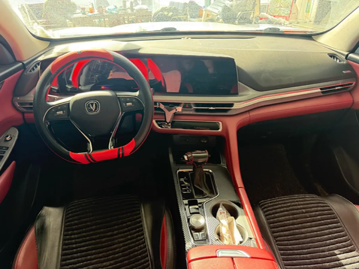 2022 ChangAn CS75 Plus 1.5T 178HP L4 6AT,autocango,china used car exporter,china ev exporter,chinese used car exporter,chinese used ev exporter