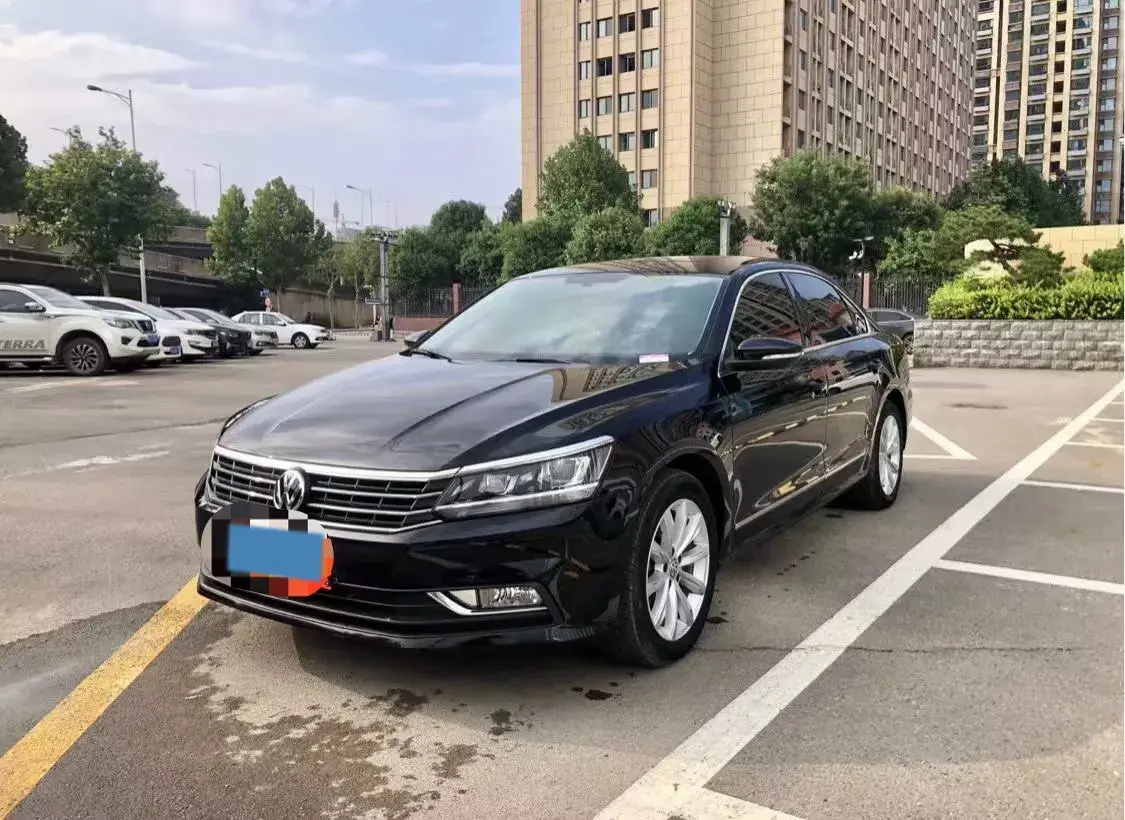 2017 Volkswagen Passat 1.8T 180HP L4 7DCT
