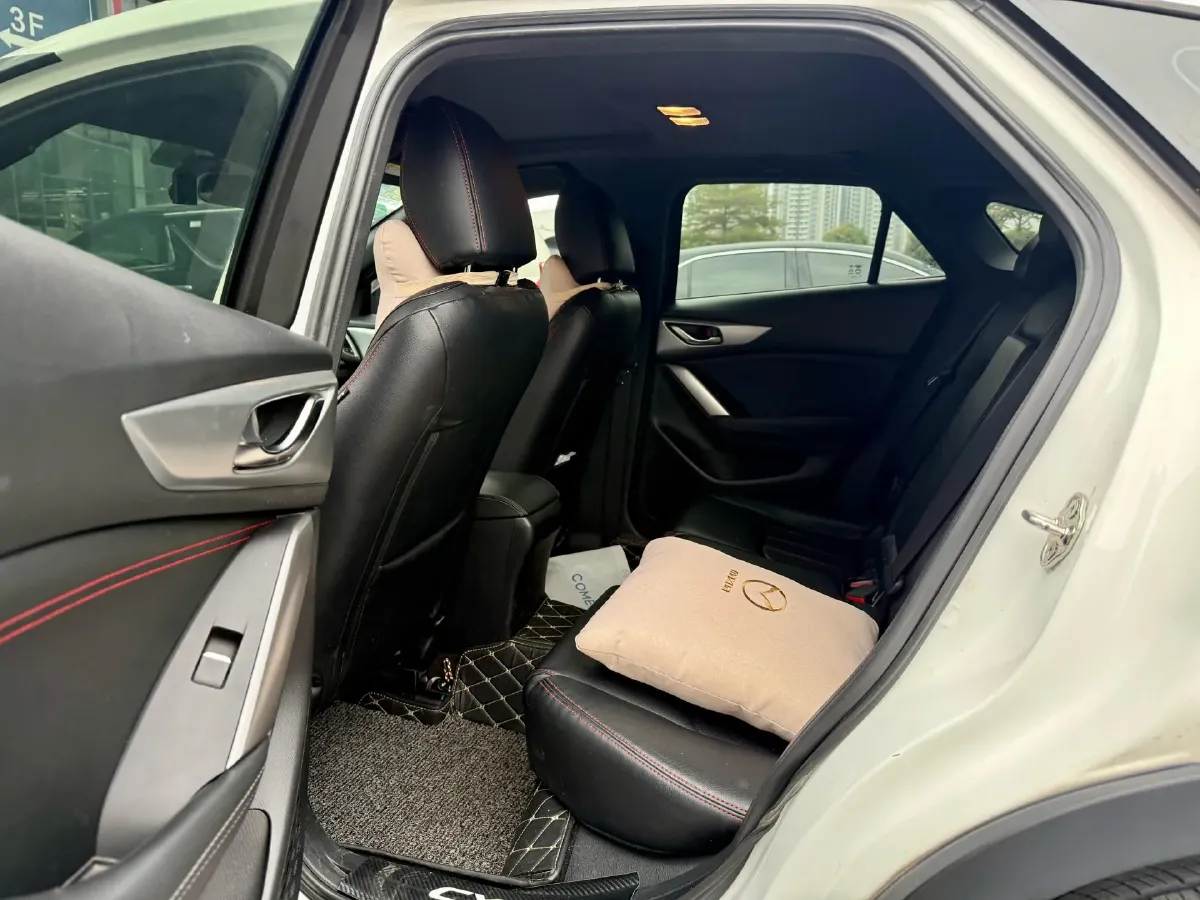 2020 Mazda CX-4 2.0L 158HP L4 6AT,autocango,china used car exporter,china ev exporter,chinese used car exporter,chinese used ev exporter