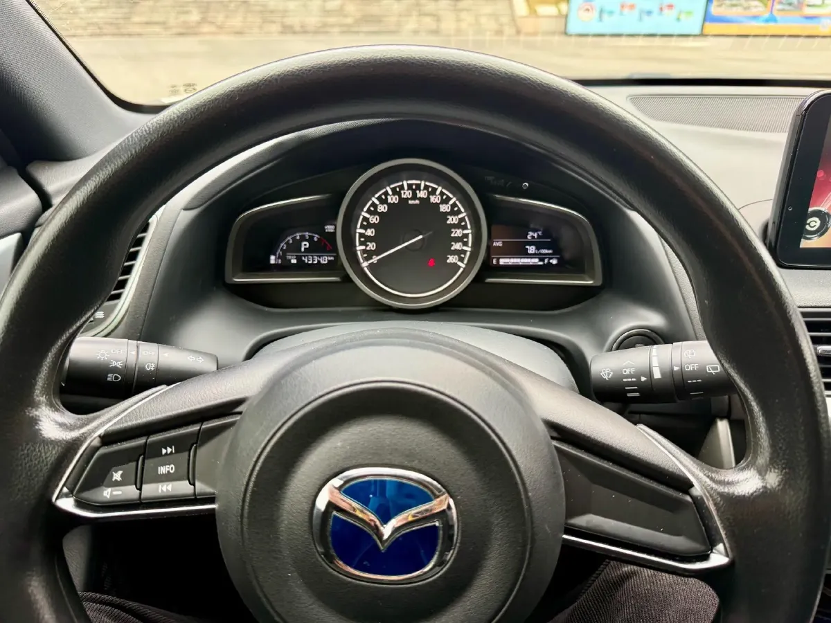 2020 Mazda CX-4 2.0L 158HP L4 6AT,autocango,china used car exporter,china ev exporter,chinese used car exporter,chinese used ev exporter