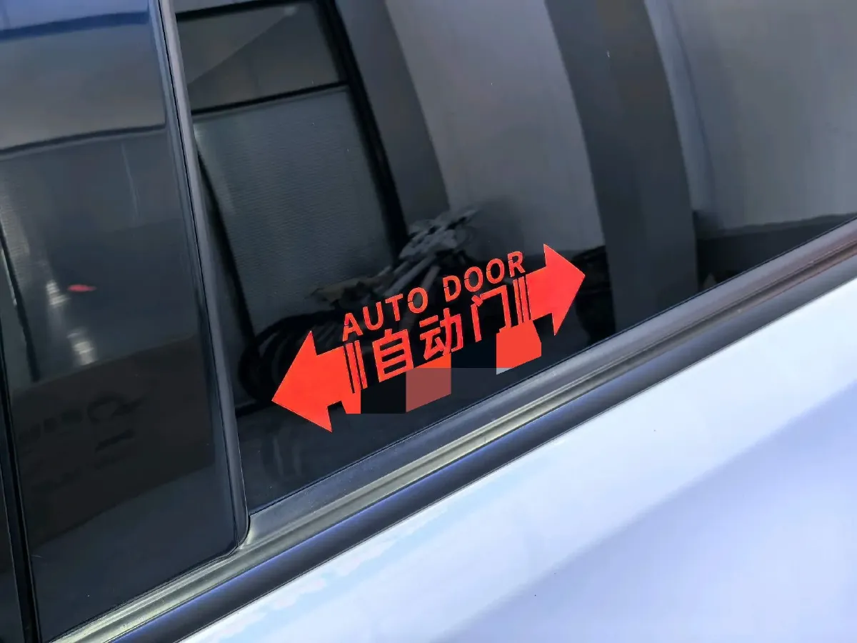 2021 GAC Trumpchi M8 2.0T 252HP L4 8AT,autocango,china used car exporter,china ev exporter,chinese used car exporter,chinese used ev exporter