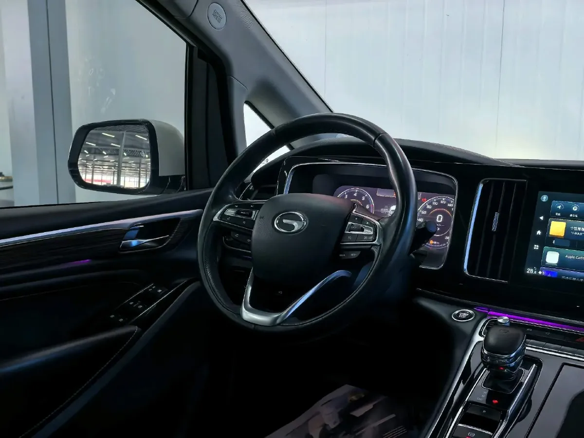 2021 GAC Trumpchi M8 2.0T 252HP L4 8AT,autocango,china used car exporter,china ev exporter,chinese used car exporter,chinese used ev exporter