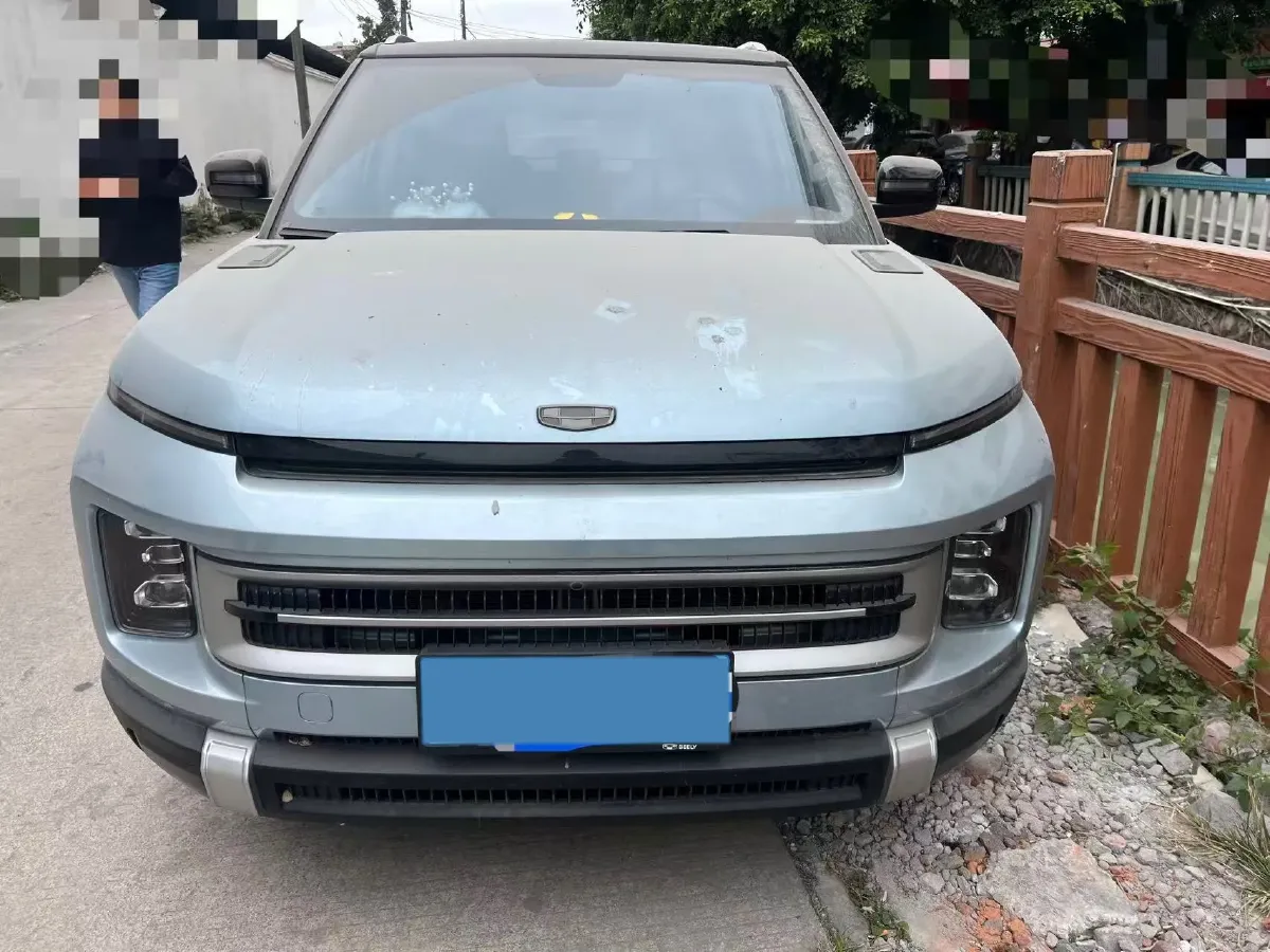 2023 Geely ICON 1.5T 181HP L4 7DCT,autocango,china used car exporter,china ev exporter,chinese used car exporter,chinese used ev exporter