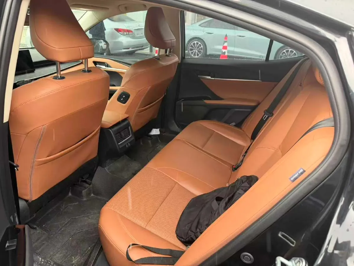 2024 Toyota Camry 2.0L 173HP L4 CVT,autocango,china used car exporter,china ev exporter,chinese used car exporter,chinese used ev exporter