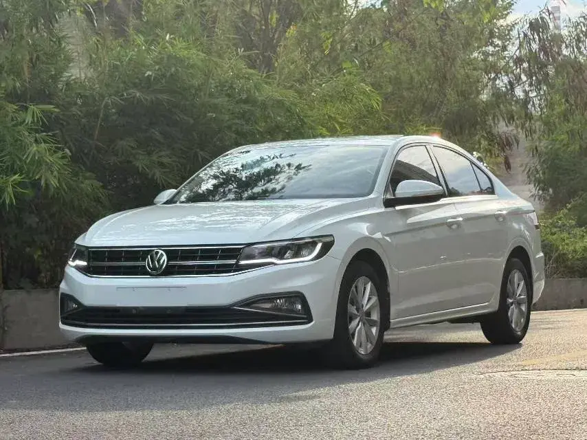 2021 Volkswagen Bora 1.5L 113HP L4 6AT