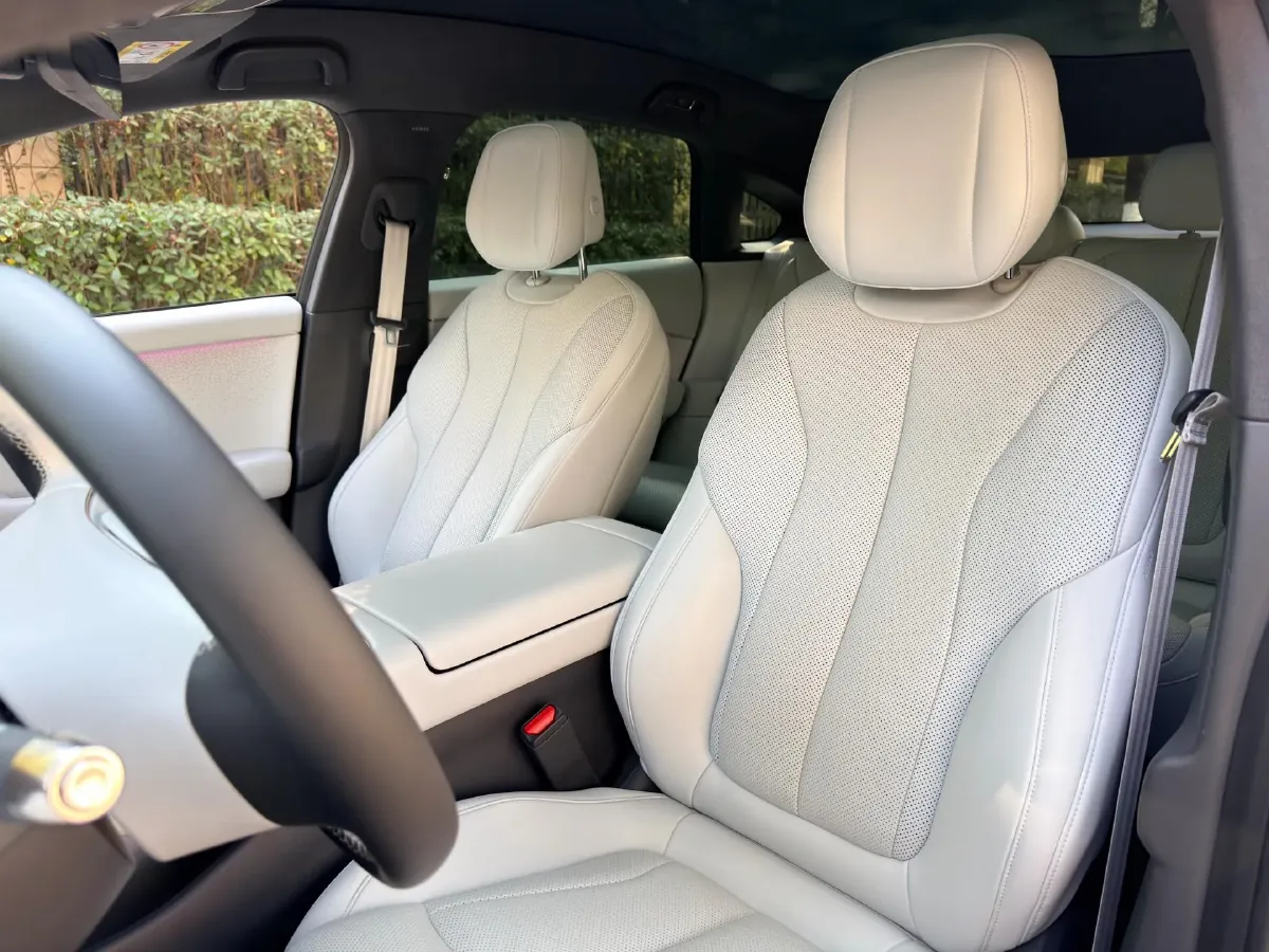 2024 Xpeng P7+ BEV 60.7KWH,autocango,china used car exporter,china ev exporter,chinese used car exporter,chinese used ev exporter