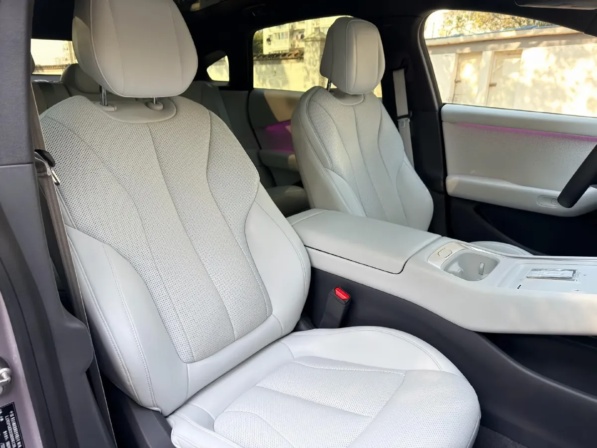 2024 Xpeng P7+ BEV 60.7KWH,autocango,china used car exporter,china ev exporter,chinese used car exporter,chinese used ev exporter