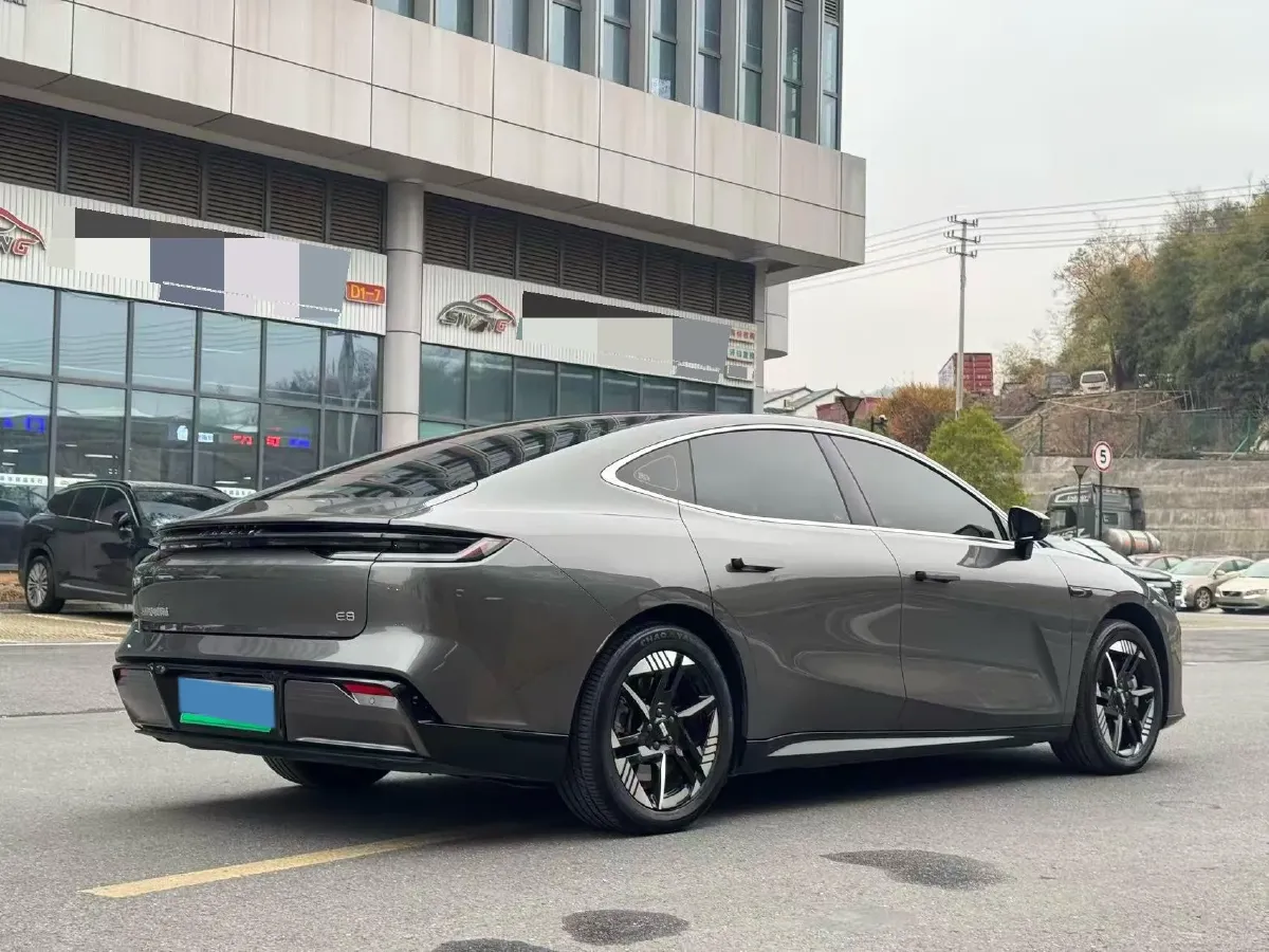 2024 Geely Galaxy E8 BEV 62KWH,autocango,china used car exporter,china ev exporter,chinese used car exporter,chinese used ev exporter