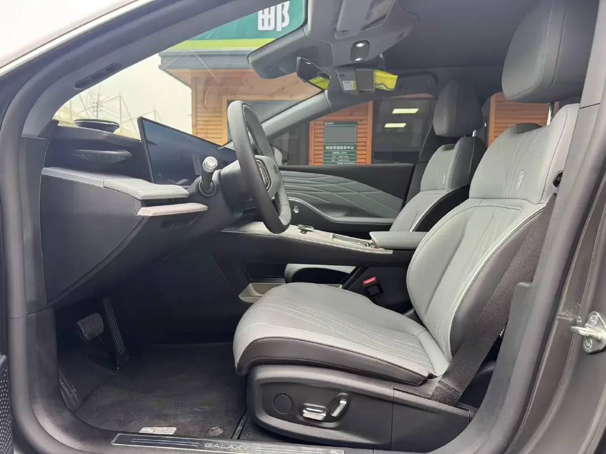 2024 Geely Galaxy E8 BEV 62KWH,autocango,china used car exporter,china ev exporter,chinese used car exporter,chinese used ev exporter