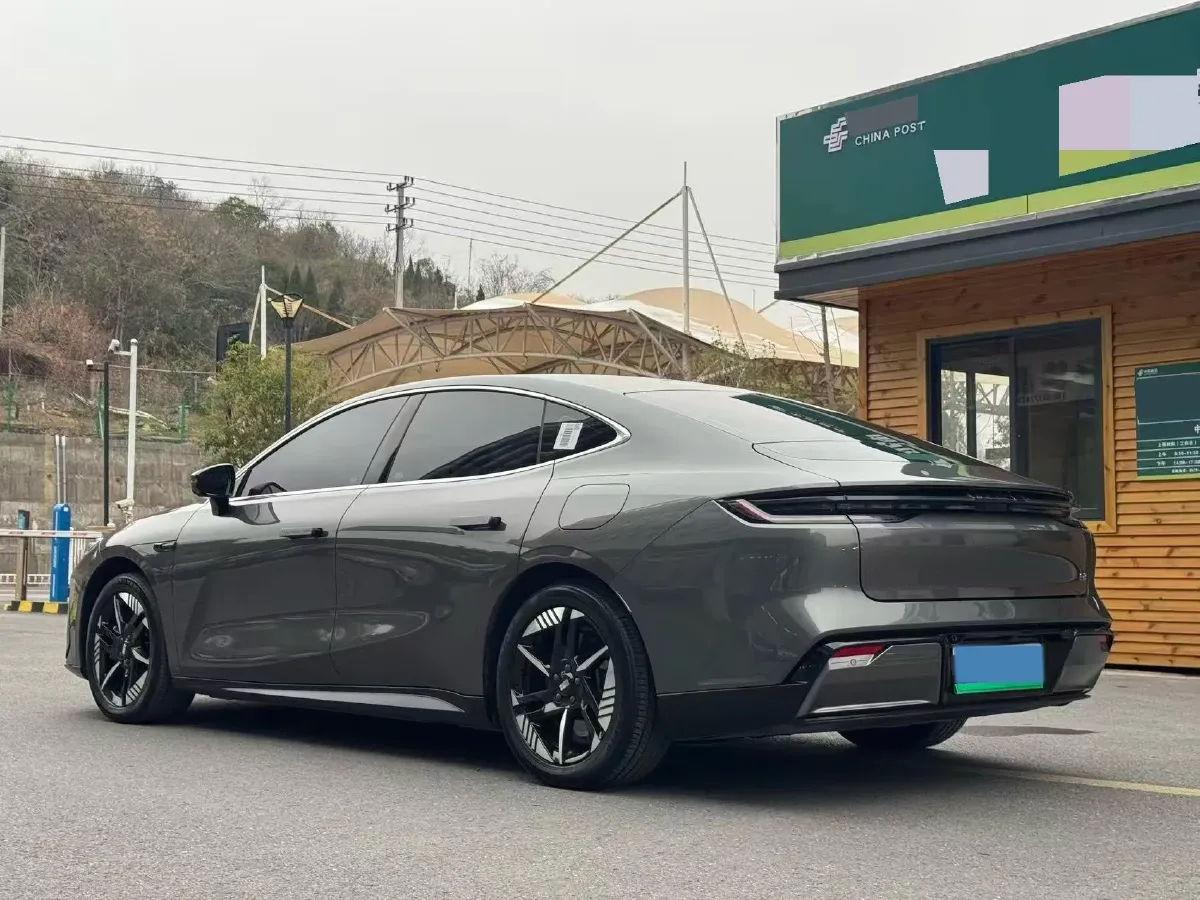 2024 Geely Galaxy E8 BEV 62KWH,autocango,china used car exporter,china ev exporter,chinese used car exporter,chinese used ev exporter