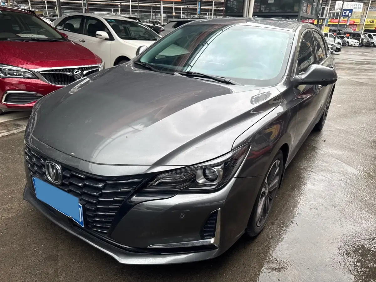 2022 ChangAn Raeton CC 1.5T 188HP L4 7DCT