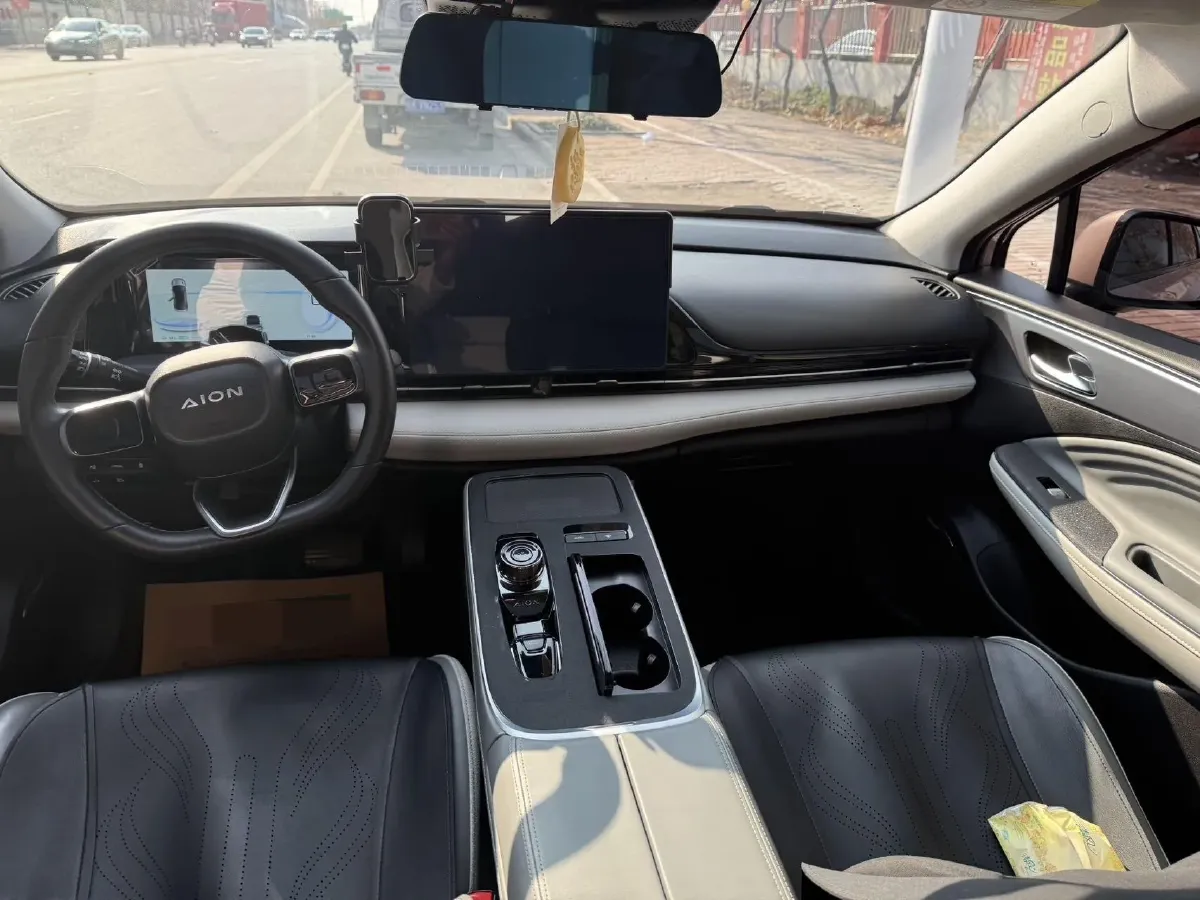 2022 ChangAn Oshan Z6 1.5T 170HP L4 6TCT PHEV 28.4KWH,autocango,china used car exporter,china ev exporter,chinese used car exporter,chinese used ev exporter