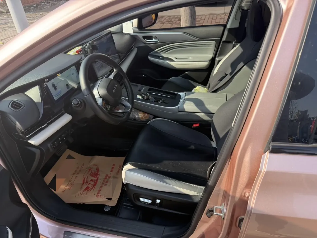 2022 ChangAn Oshan Z6 1.5T 170HP L4 6TCT PHEV 28.4KWH,autocango,china used car exporter,china ev exporter,chinese used car exporter,chinese used ev exporter