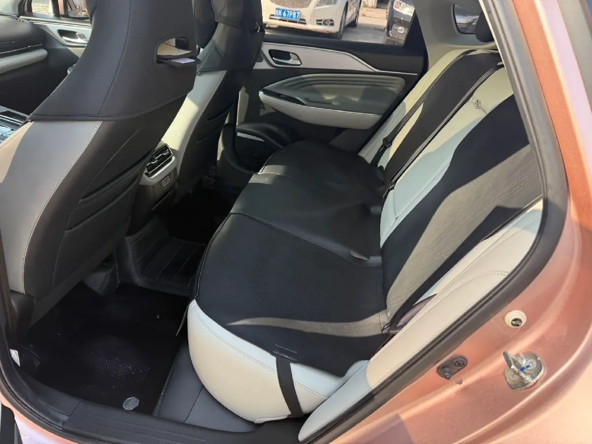 2022 ChangAn Oshan Z6 1.5T 170HP L4 6TCT PHEV 28.4KWH,autocango,china used car exporter,china ev exporter,chinese used car exporter,chinese used ev exporter