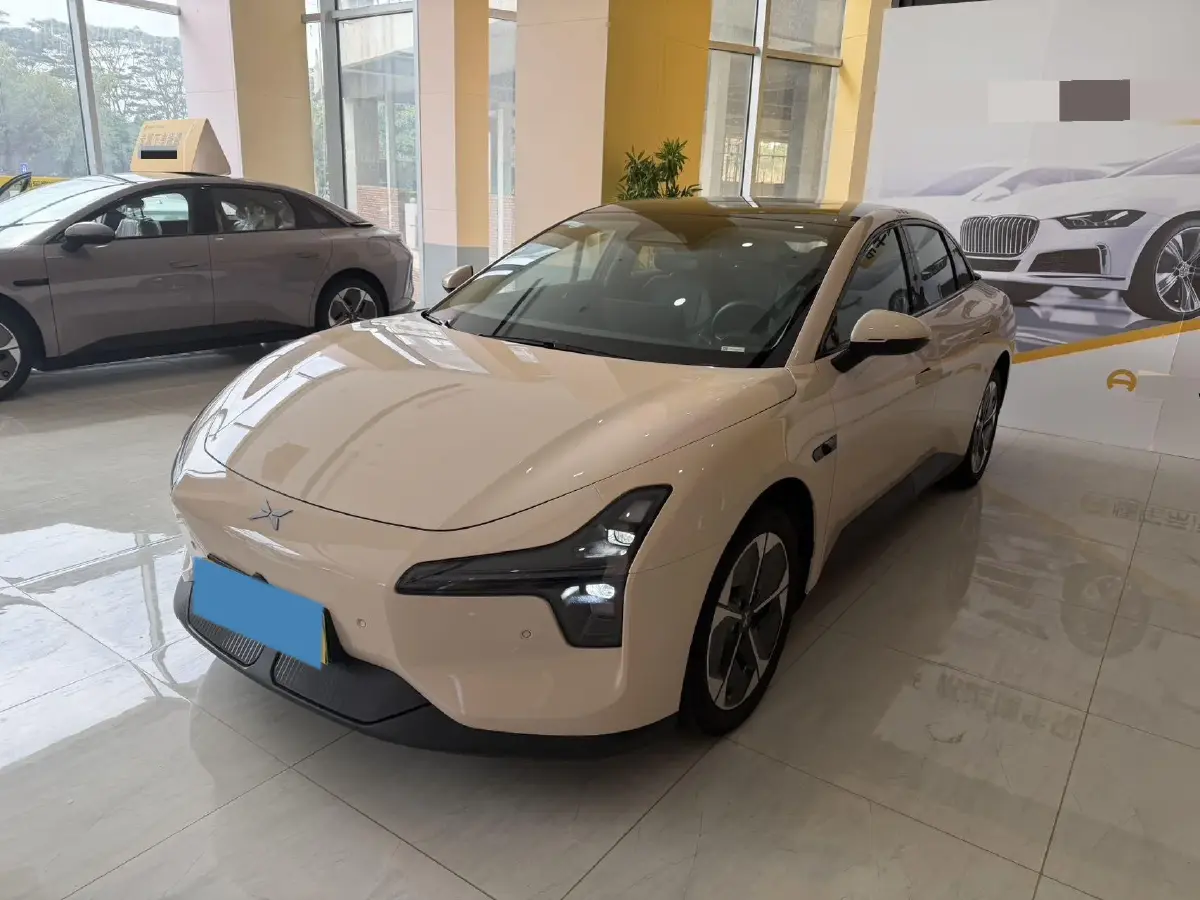 2025 Xpeng MONA M03 BEV