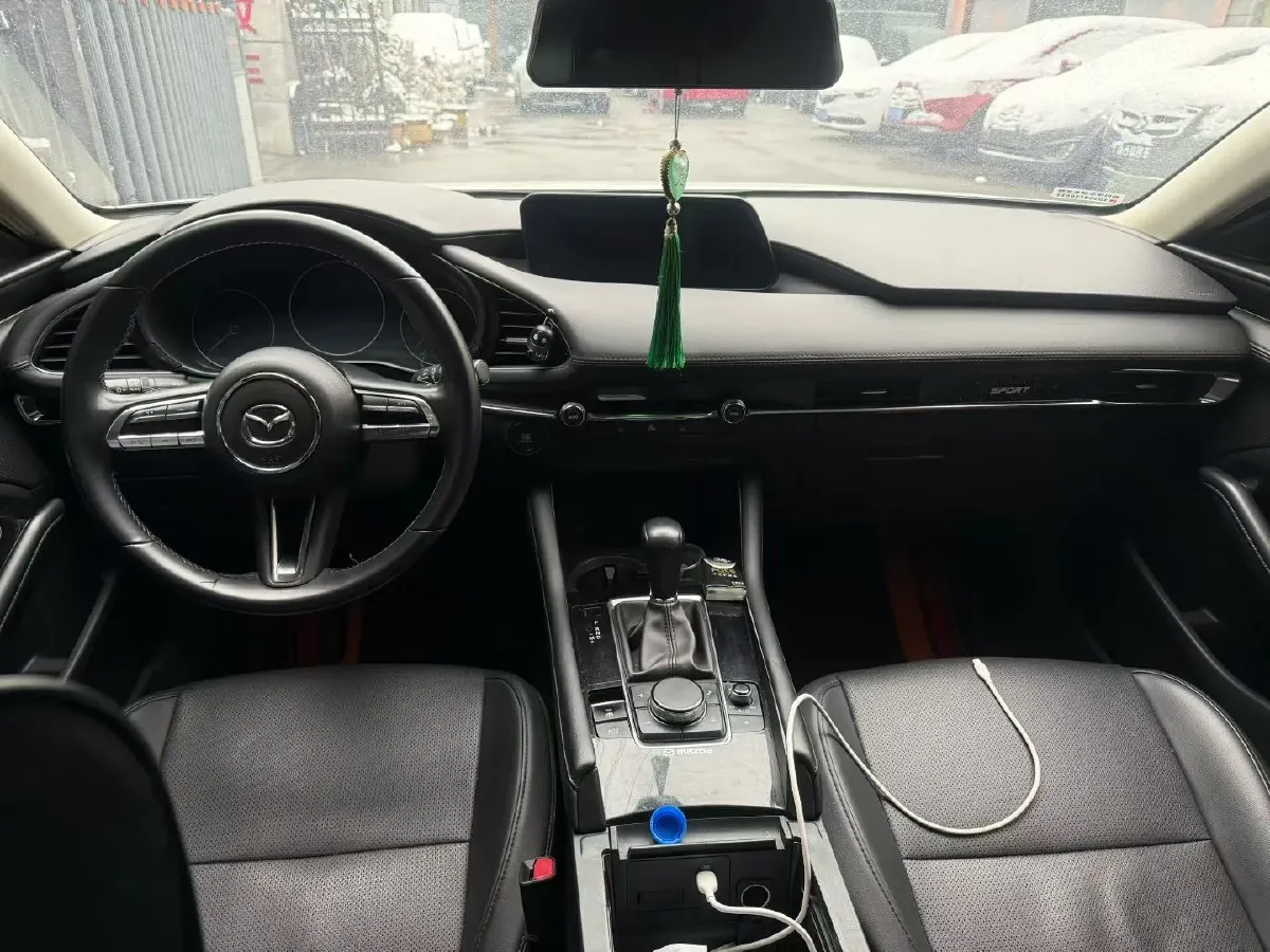2021 Mazda 3 Axela 2.0L 158HP L4 6AT,autocango,china used car exporter,china ev exporter,chinese used car exporter,chinese used ev exporter