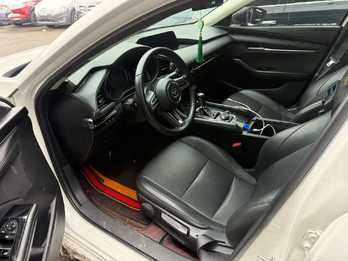 2021 Mazda 3 Axela 2.0L 158HP L4 6AT,autocango,china used car exporter,china ev exporter,chinese used car exporter,chinese used ev exporter