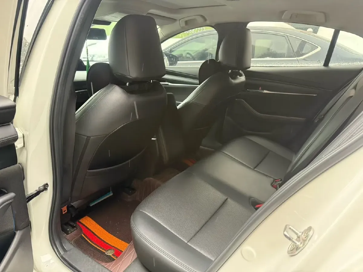 2021 Mazda 3 Axela 2.0L 158HP L4 6AT,autocango,china used car exporter,china ev exporter,chinese used car exporter,chinese used ev exporter