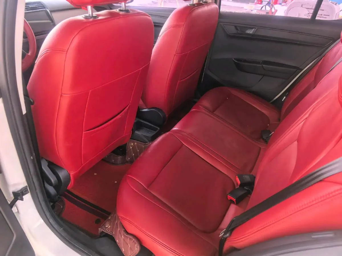 2017 Skoda Fabia 1.4L 90HP L4 6AT,autocango,china used car exporter,china ev exporter,chinese used car exporter,chinese used ev exporter