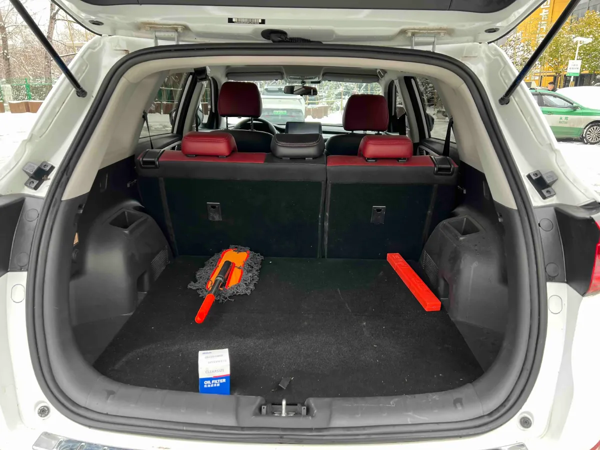 2023 ChangAn CS75 1.5T 188HP L4 7DCT,autocango,china used car exporter,china ev exporter,chinese used car exporter,chinese used ev exporter