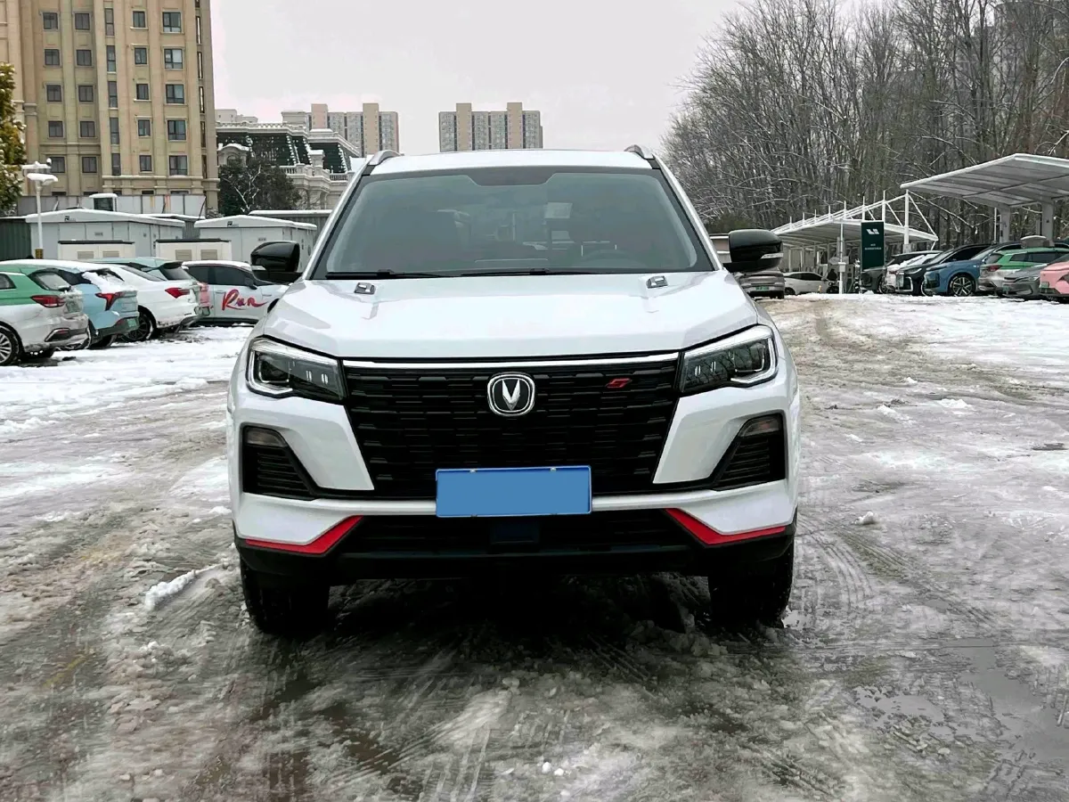 2023 ChangAn CS75 1.5T 188HP L4 7DCT,autocango,china used car exporter,china ev exporter,chinese used car exporter,chinese used ev exporter